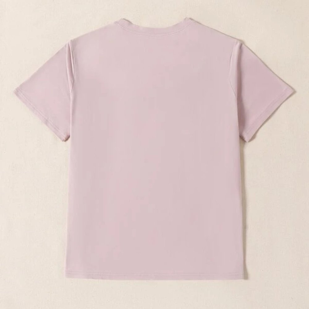 OUT OF STOCK - Curvy Gal #Cute&Curvy Tee OX, 1X - Picture 2 of 4